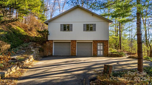 31 Covewood Road, Asheville, NC 28805