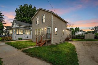 216 W 8TH AVENUE, Oshkosh, WI 54902