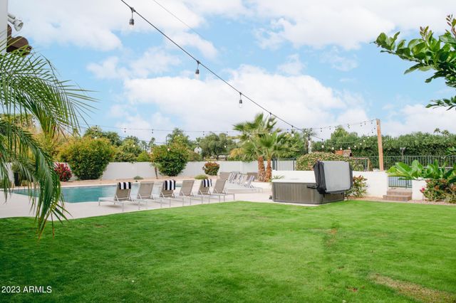 5532 E CROCUS Drive, Scottsdale, AZ 85254