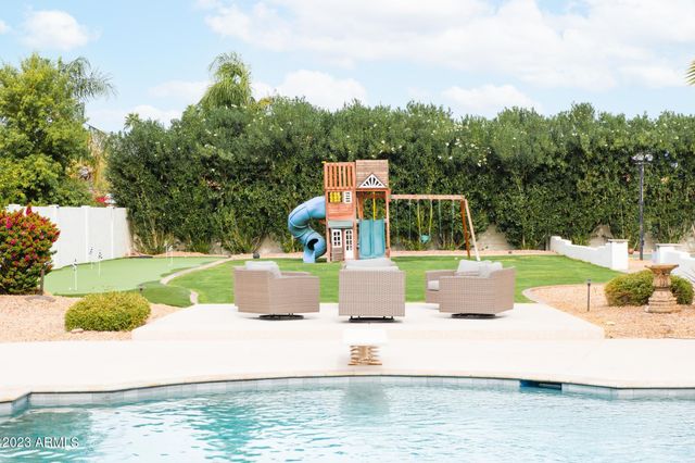 5532 E CROCUS Drive, Scottsdale, AZ 85254