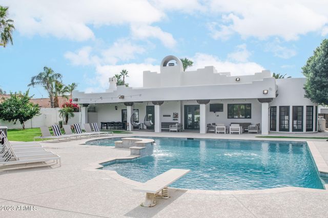 5532 E CROCUS Drive, Scottsdale, AZ 85254