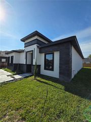 3008 E Truman Avenue, Mission, TX 78573