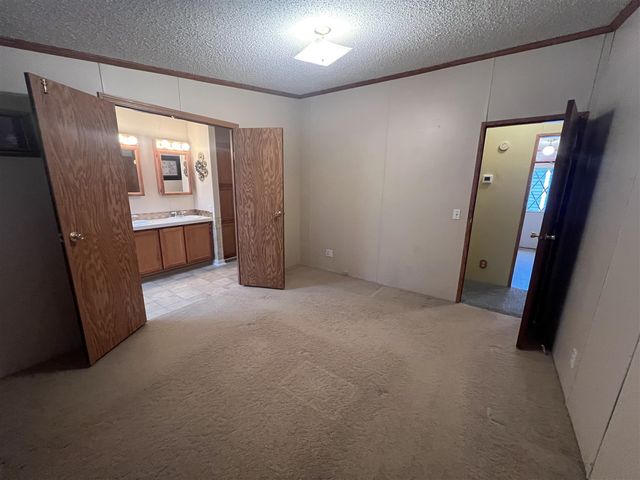 12515 S Rosemary Avenue, Grant, MI 49327