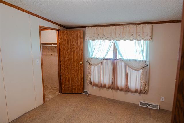 12515 S Rosemary Avenue, Grant, MI 49327