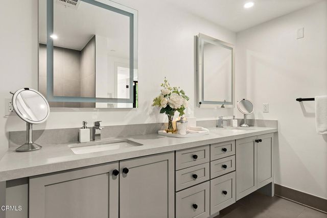 2608 Honolulu Avenue 208, Montrose, CA 91020