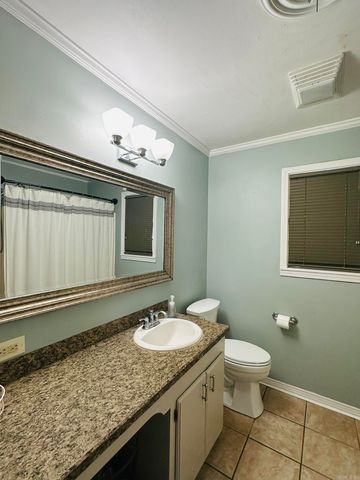 1408 Cypress St, Crossett, AR 71635