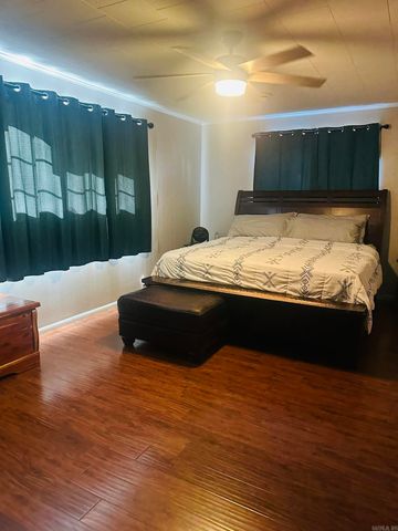 1408 Cypress St, Crossett, AR 71635