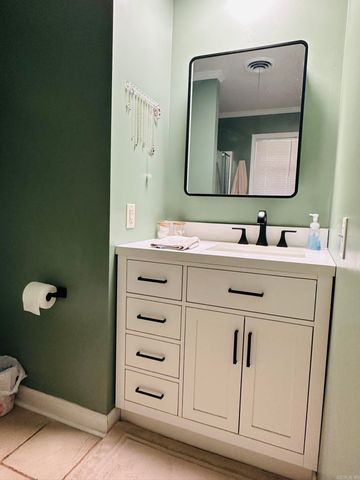 1408 Cypress St, Crossett, AR 71635