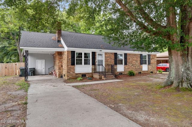 2208 Imperial Avenue E, Wilson, NC 27893