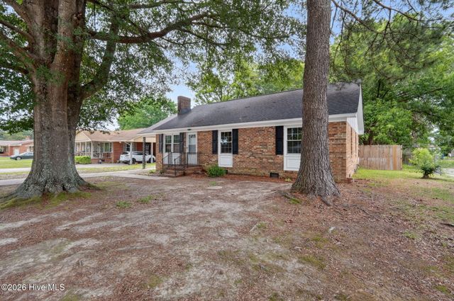 2208 Imperial Avenue E, Wilson, NC 27893