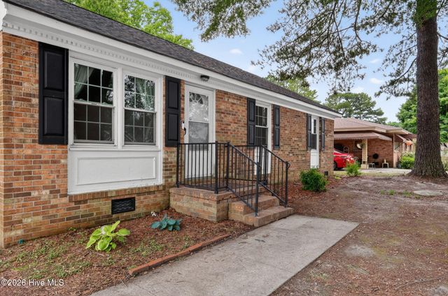2208 Imperial Avenue E, Wilson, NC 27893