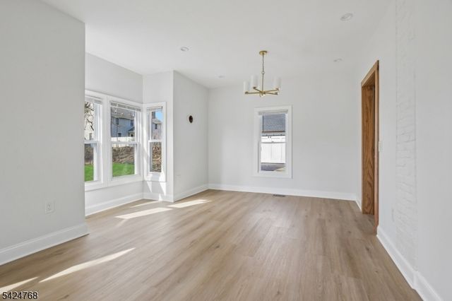 11 New St, Sussex Boro, NJ 07461