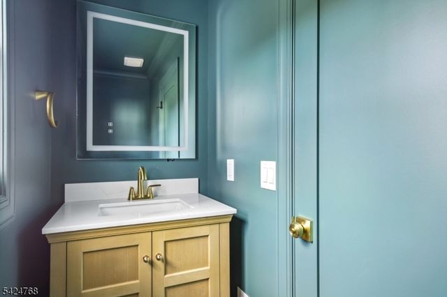 11 New St, Sussex Boro, NJ 07461