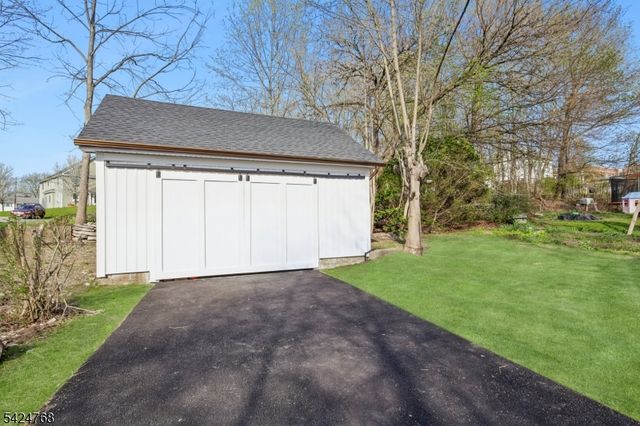 11 New St, Sussex Boro, NJ 07461