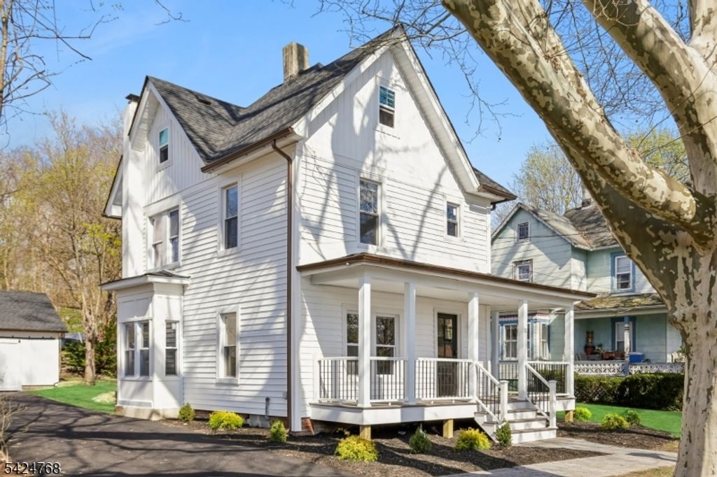 11 New St, Sussex Boro, NJ 07461