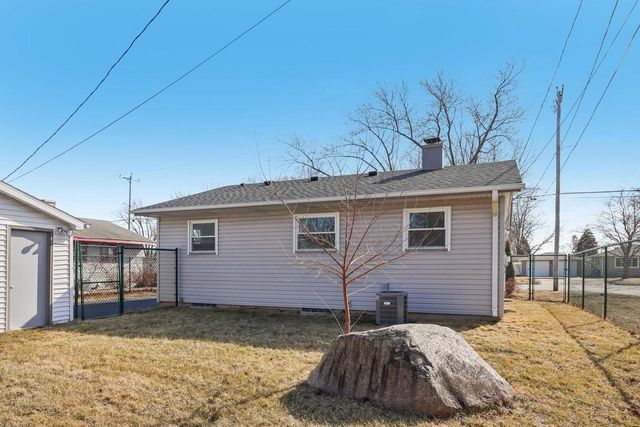 2008 85th STREET, Kenosha, WI 53143