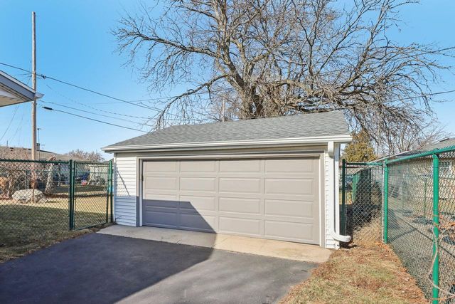 2008 85th STREET, Kenosha, WI 53143