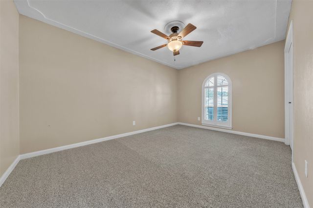 2401 San Diego Drive, Arlington, TX 76015