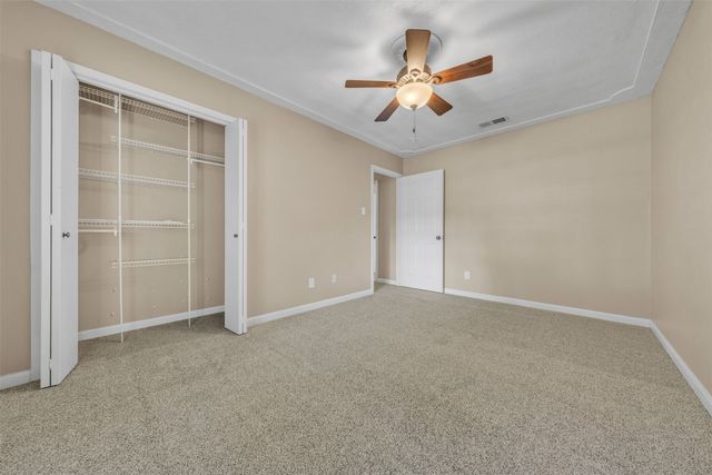2401 San Diego Drive, Arlington, TX 76015