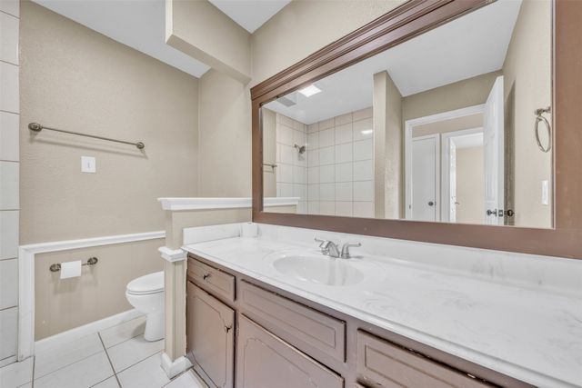 2401 San Diego Drive, Arlington, TX 76015