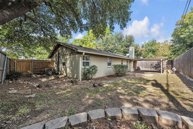 2401 San Diego Drive, Arlington, TX 76015