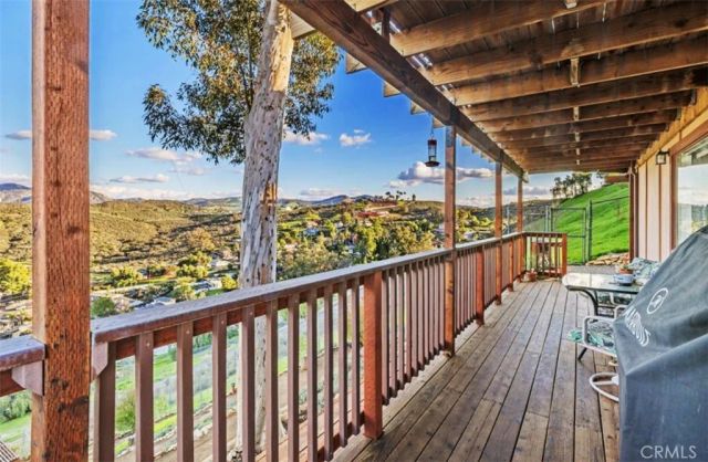 12886 Castle Court, Lakeside, CA 92040