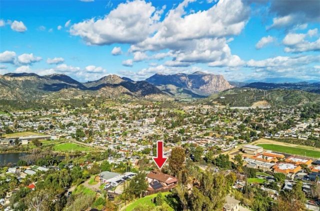 12886 Castle Court, Lakeside, CA 92040