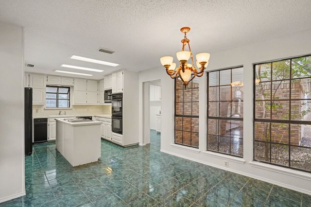 5 Creekmere Drive, Trophy Club, TX 76262
