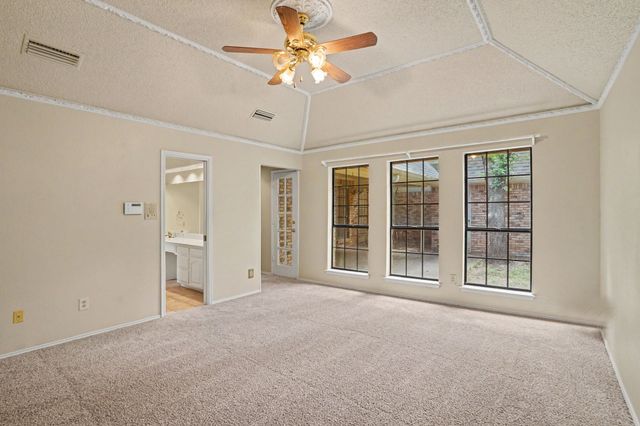 5 Creekmere Drive, Trophy Club, TX 76262