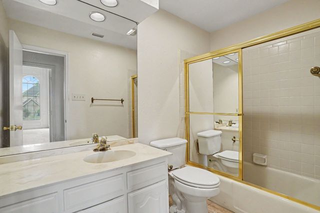 5 Creekmere Drive, Trophy Club, TX 76262