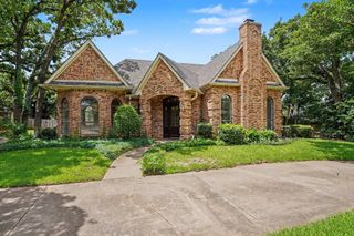 5 Creekmere Drive, Trophy Club, TX 76262