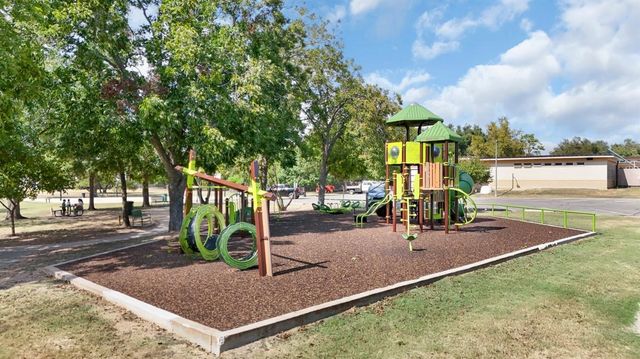 25608 Wheat Seed LN, Elgin, TX 78621