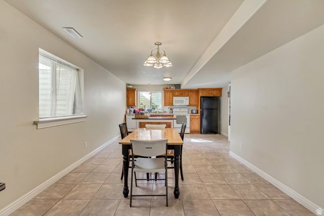 1475 E HARVEY RD, Fruit Heights, UT 84037