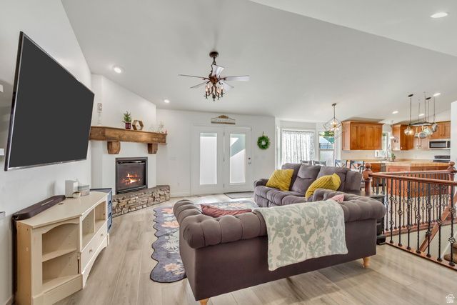1475 E HARVEY RD, Fruit Heights, UT 84037