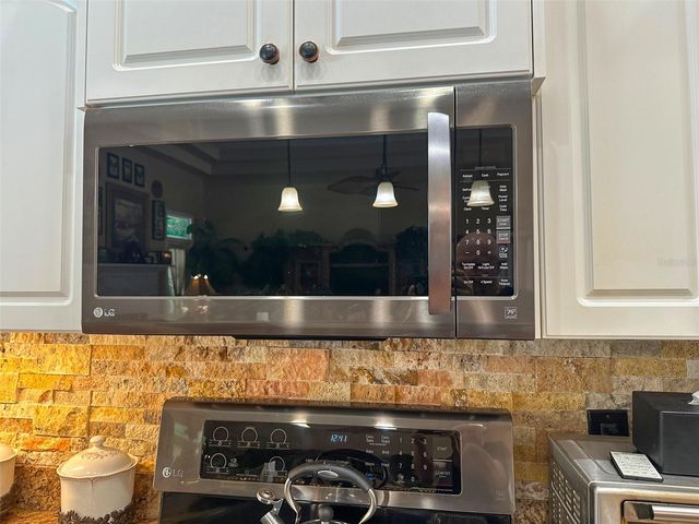 13807 EAGLES ROCK COURT, Hudson, FL 34667