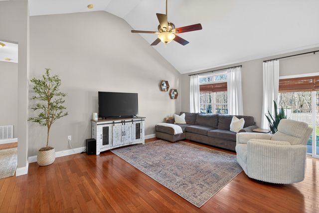 116 Harborside Court, Georgetown, KY 40324