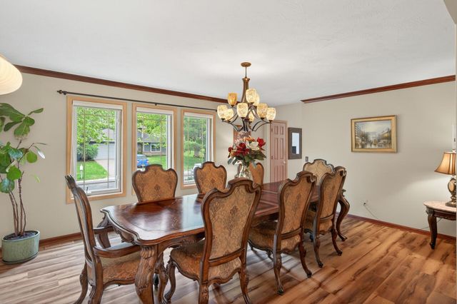4133 Hidden Pond Trail NE, Prior Lake, MN 55372