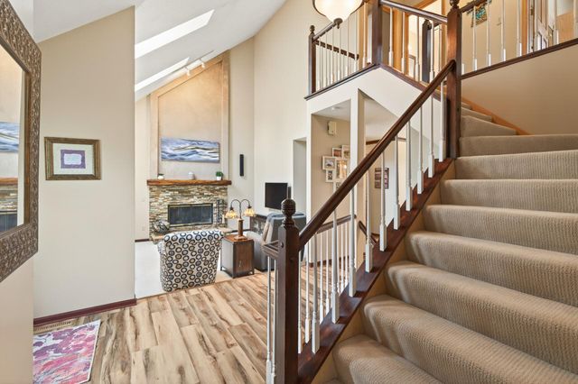 4133 Hidden Pond Trail NE, Prior Lake, MN 55372