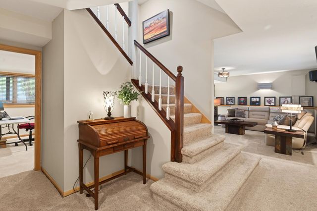 4133 Hidden Pond Trail NE, Prior Lake, MN 55372