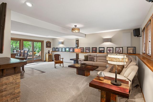 4133 Hidden Pond Trail NE, Prior Lake, MN 55372