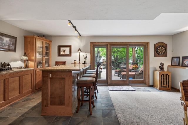 4133 Hidden Pond Trail NE, Prior Lake, MN 55372