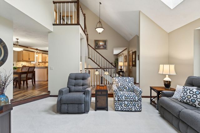 4133 Hidden Pond Trail NE, Prior Lake, MN 55372