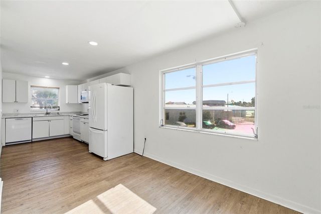 8950 PARK BOULEVARD 201, Seminole, FL 33777