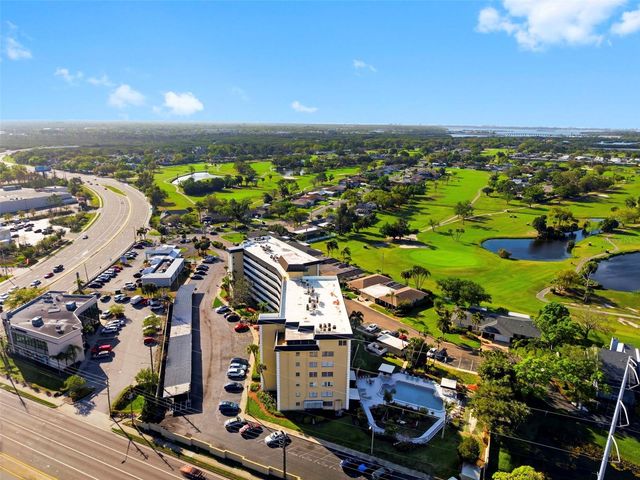 8950 PARK BOULEVARD 201, Seminole, FL 33777