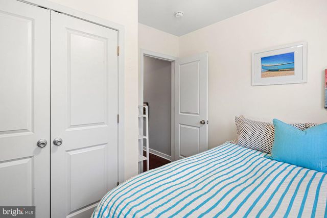 3865 MANAYUNK AVE, Philadelphia, PA 19128
