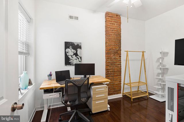 3865 MANAYUNK AVE, Philadelphia, PA 19128