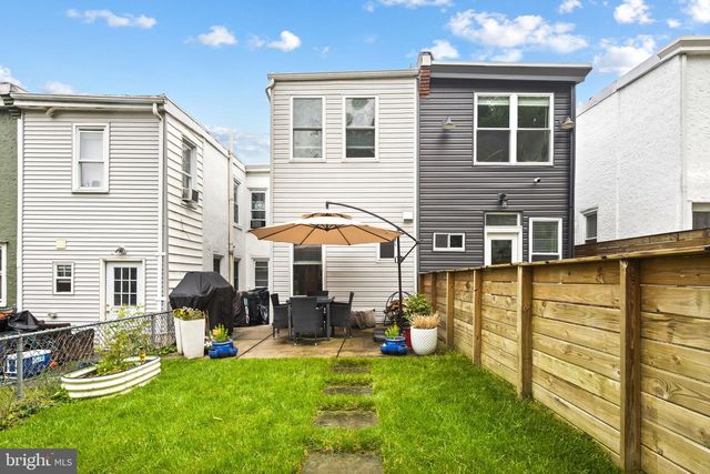 3865 MANAYUNK AVE, Philadelphia, PA 19128