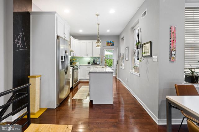 3865 MANAYUNK AVE, Philadelphia, PA 19128