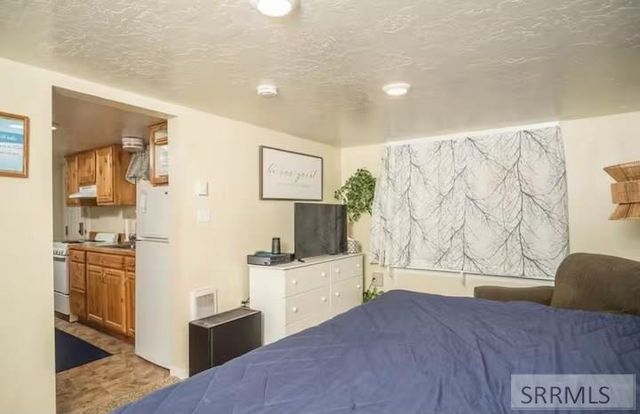 936 E Center Street, Pocatello, ID 83201