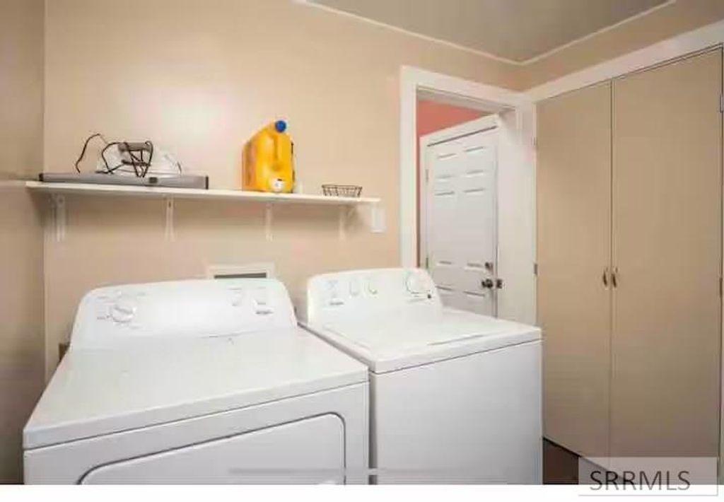 Image 18 of property listing at 936 E Center Street, Pocatello, ID 83201